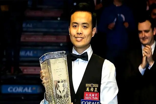 赛季中的精, 观众的瞩目 赛季中的精, 观众的瞩目